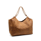 Bolso de cadena dorada