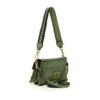 Bolso bandolera "AGNESE" de piel de vacuno teñida en prenda con tachuelas.