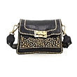 Bolso bandolera de piel negra con tachuelas florales y pedrería.