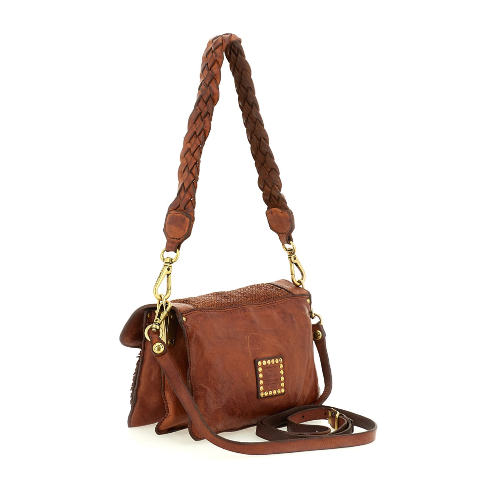 Bolso bandolera en piel de vacuno tejida y teñida en prenda