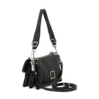 Bolso bandolera "AGNESE" de piel de vacuno teñida en prenda, con costuras y trabillas.  Color: Gris