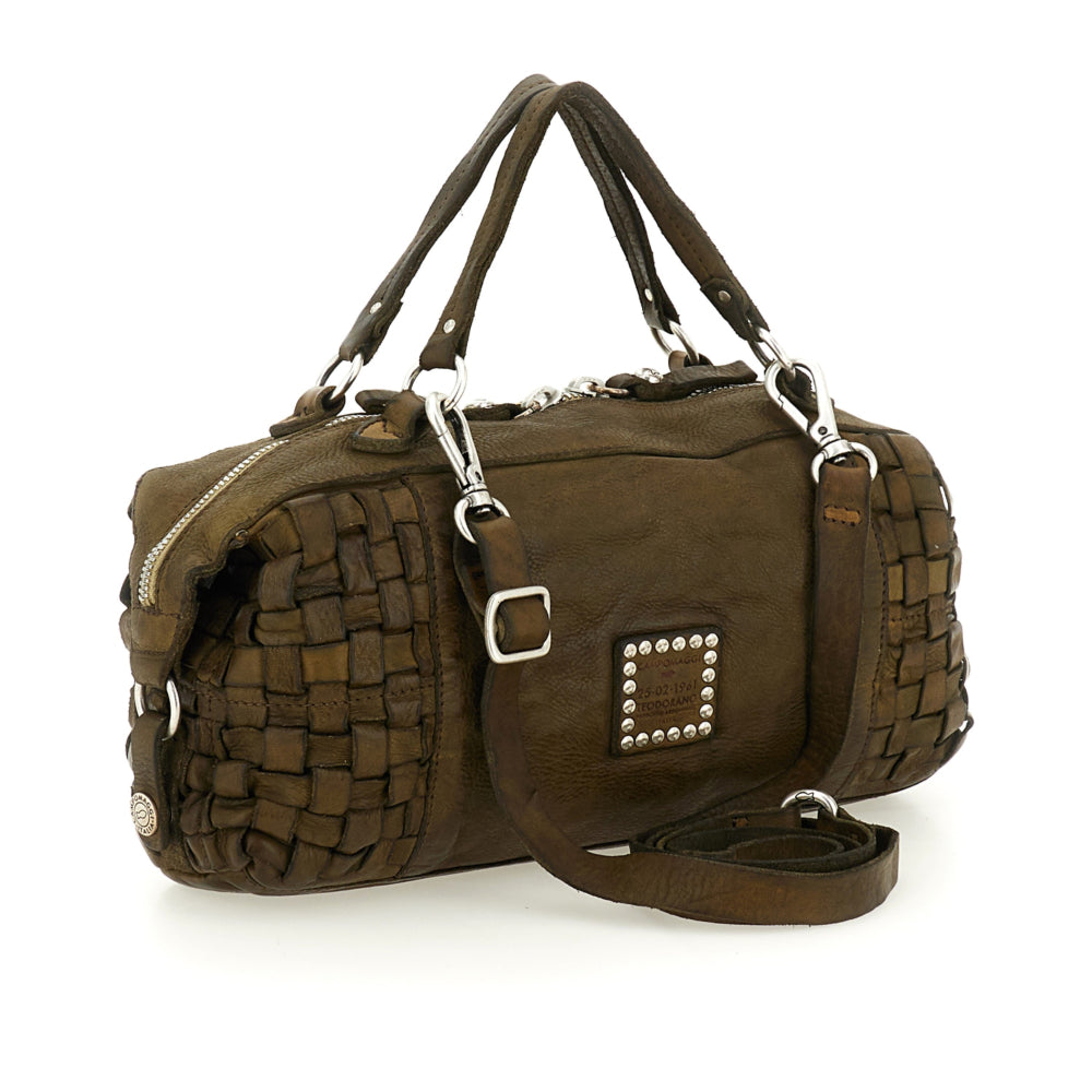 Bolso bowling en piel de vacuno tejida y teñida en prenda