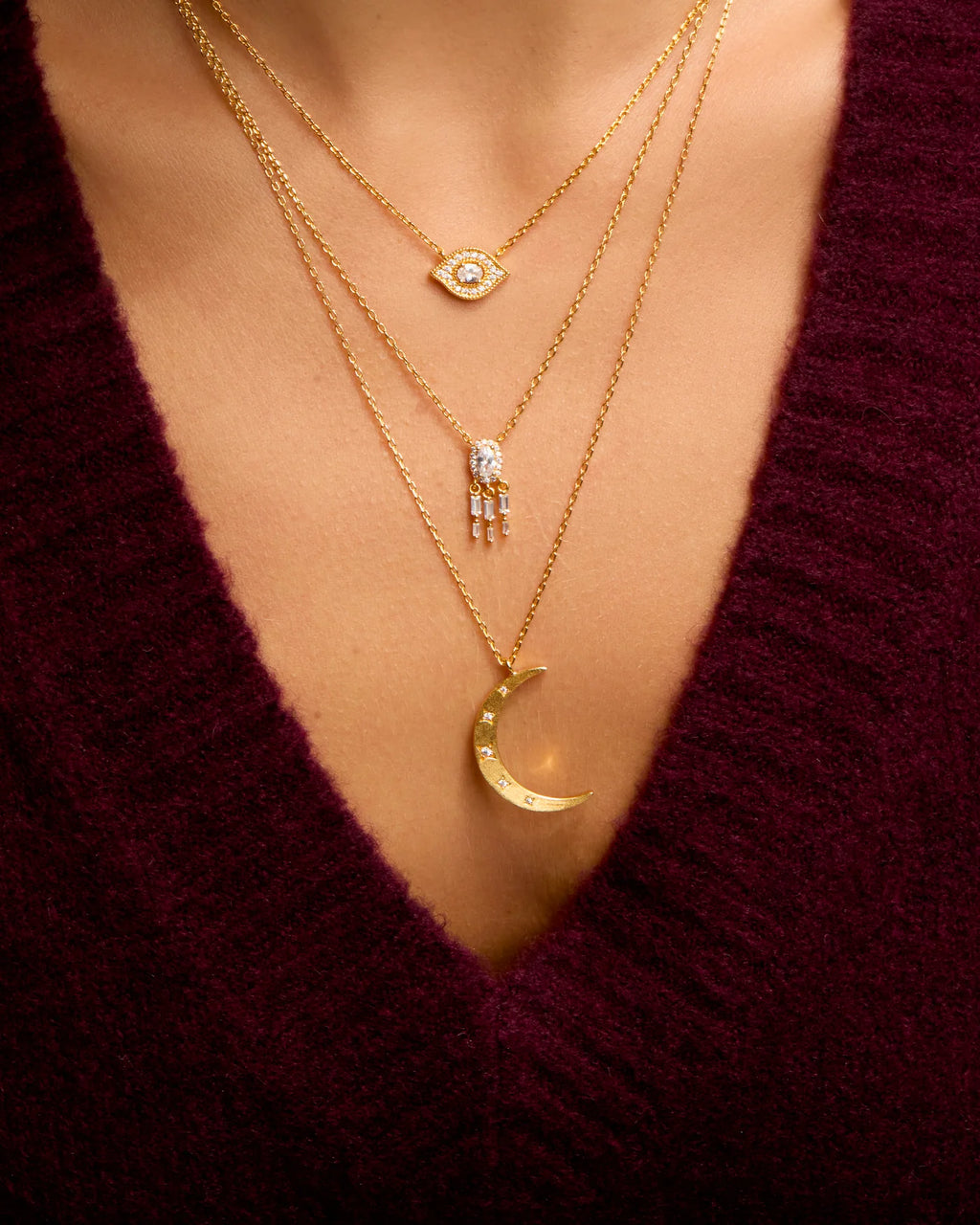 Collar White Majestic Eye de oro