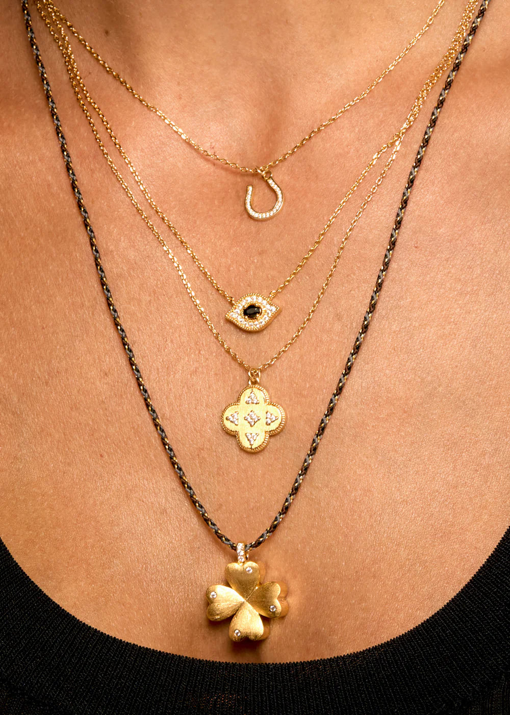 Collar Green Majestic Eye de oro