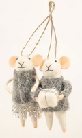 RATÓN BLANCO ROPA GRIS