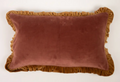 FUNDA DE COJÍN DE TERCIOPELO ROSA ÓXIDO Y CAMEL 30 x 50 cm