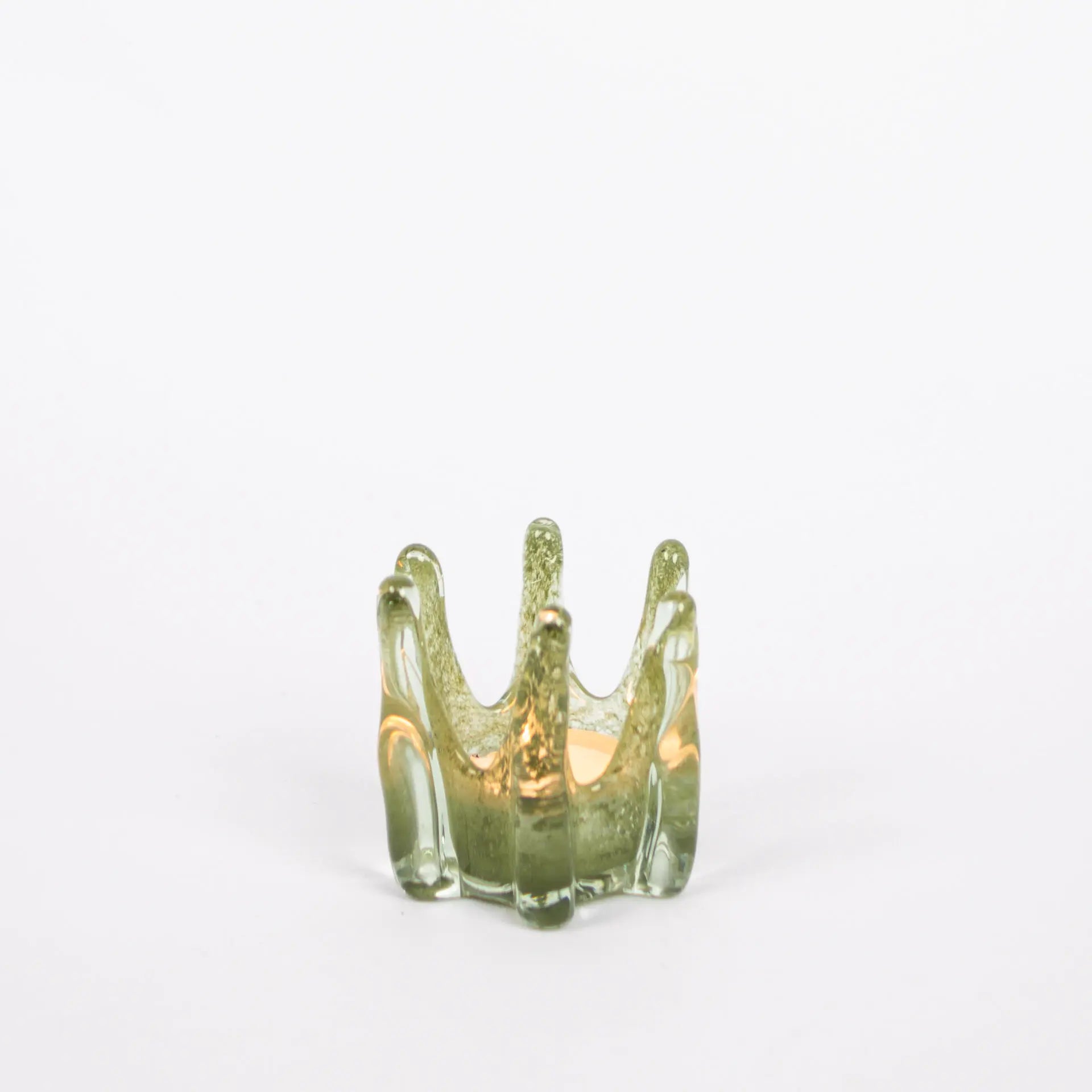 Vela Helix verde oliva | 10,5 cm