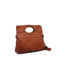 Bolso Trenzado con Asa y Tachuelas