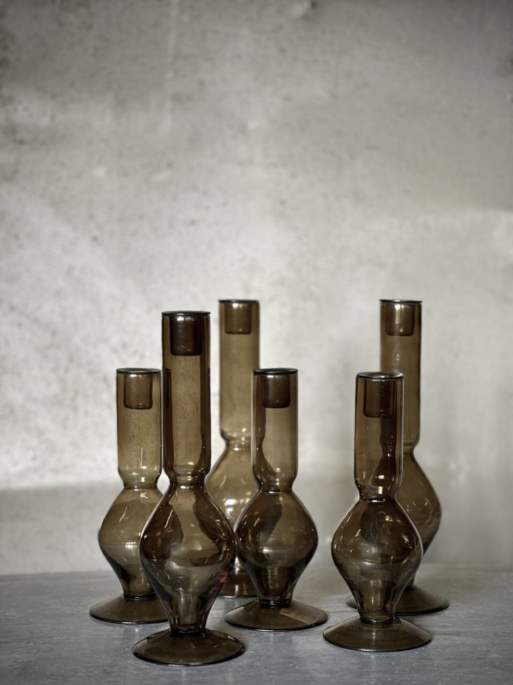 Portavelas vidrio verde oliva | Ø9 × 26 cm