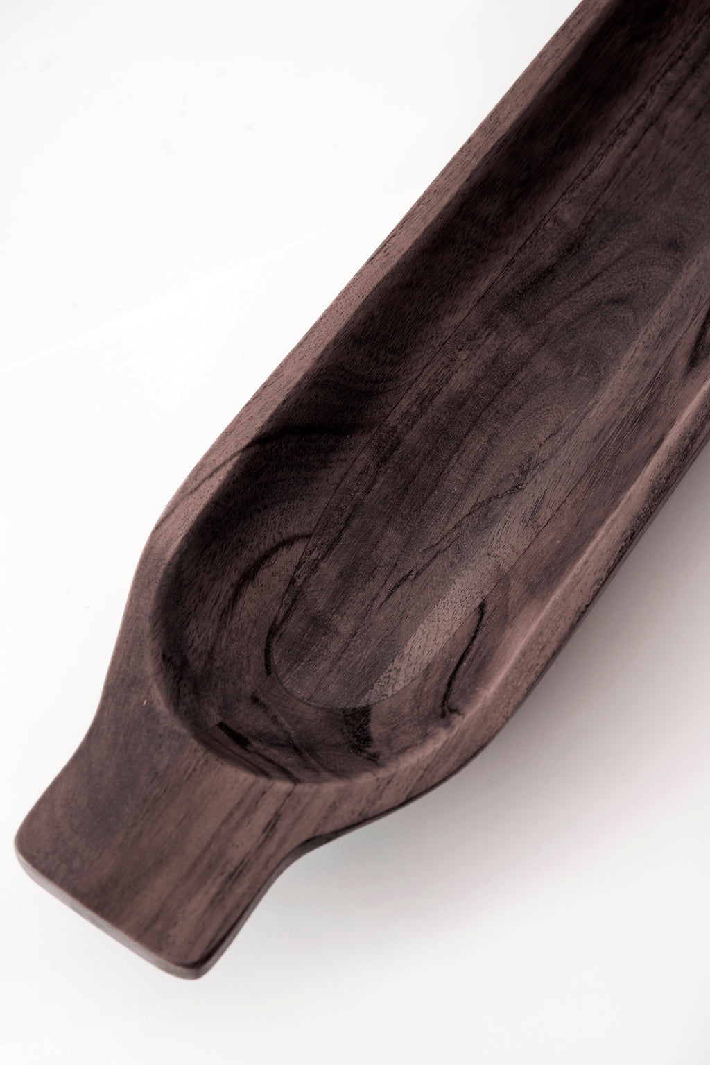 Fuente Oakley | 50 × 11 × 5 cm