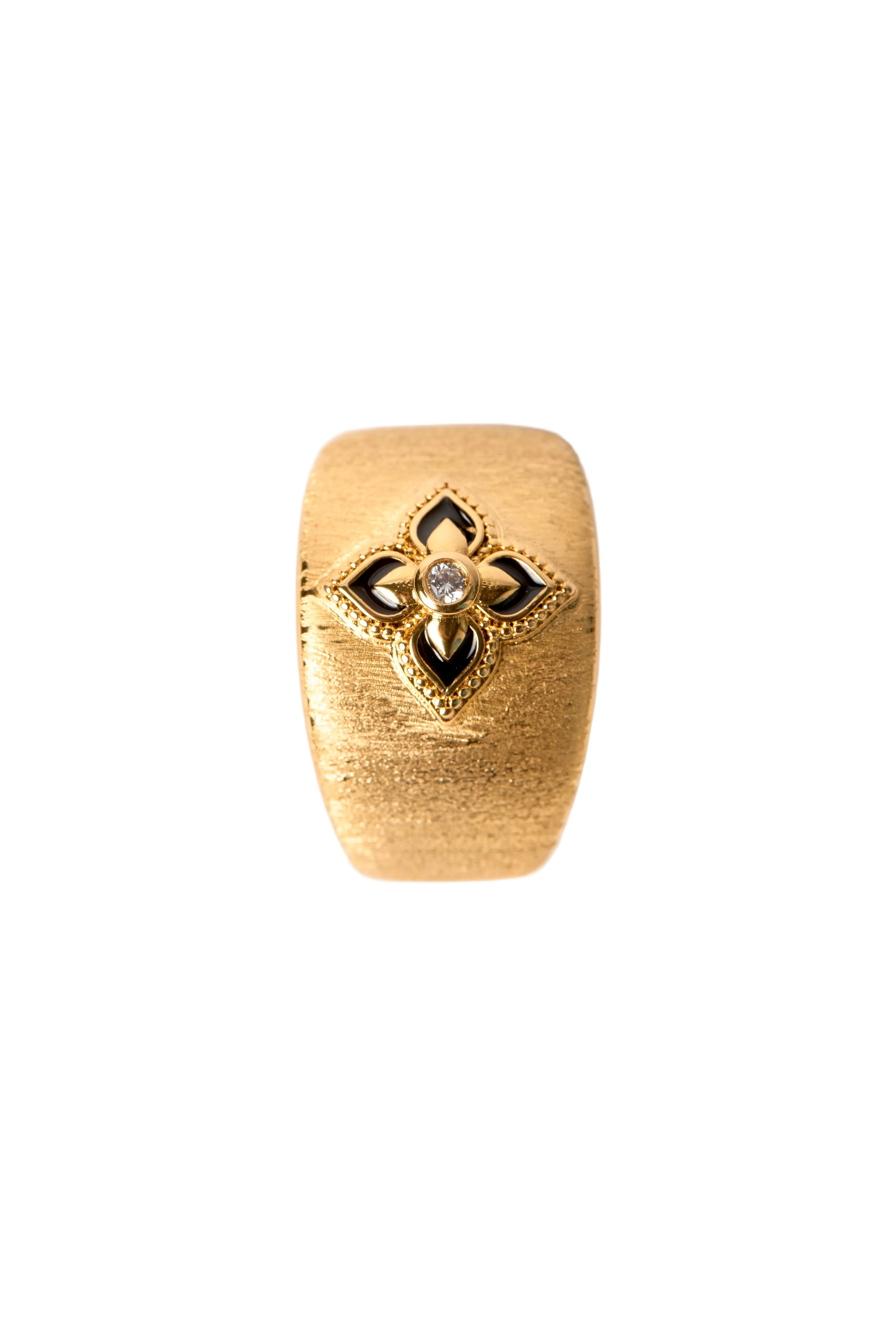 Anillo Black Lotus de oro
