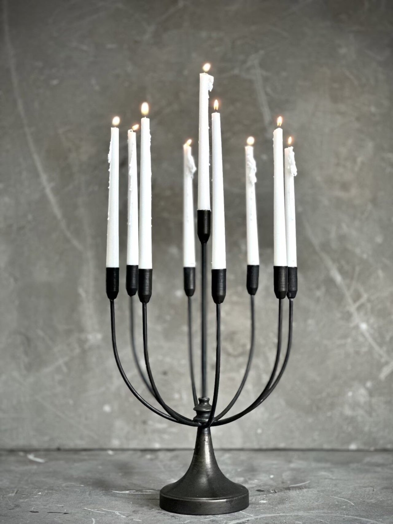 Candelabro Nove de 9 brazos, acabado antiguo | Ø32 x H50 cm