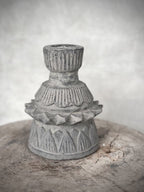 Portavelas de piedra gris lavado