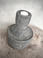 Portavelas de piedra gris lavado