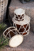 Tambor decorativo marrón oscuro