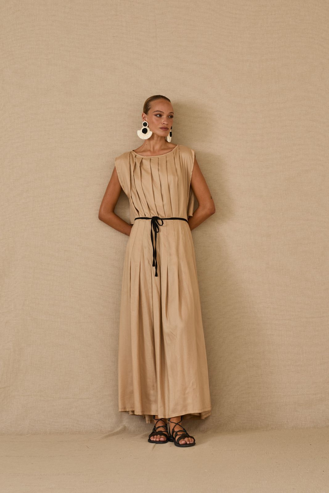 Vestido Beige Tablas