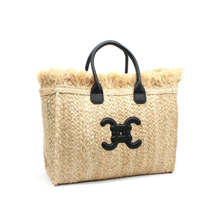 Bolso de mano y rafia