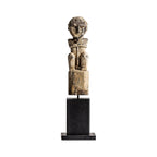 Figura decorativa en acabado negro envejecido
