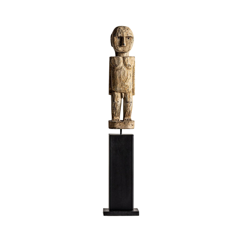 Figura decorativa en acabado negro envejecido