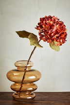 Tallo de hortensia, naranja, flores artificiales. 15 cm de diámetro x 46 cm de alto.