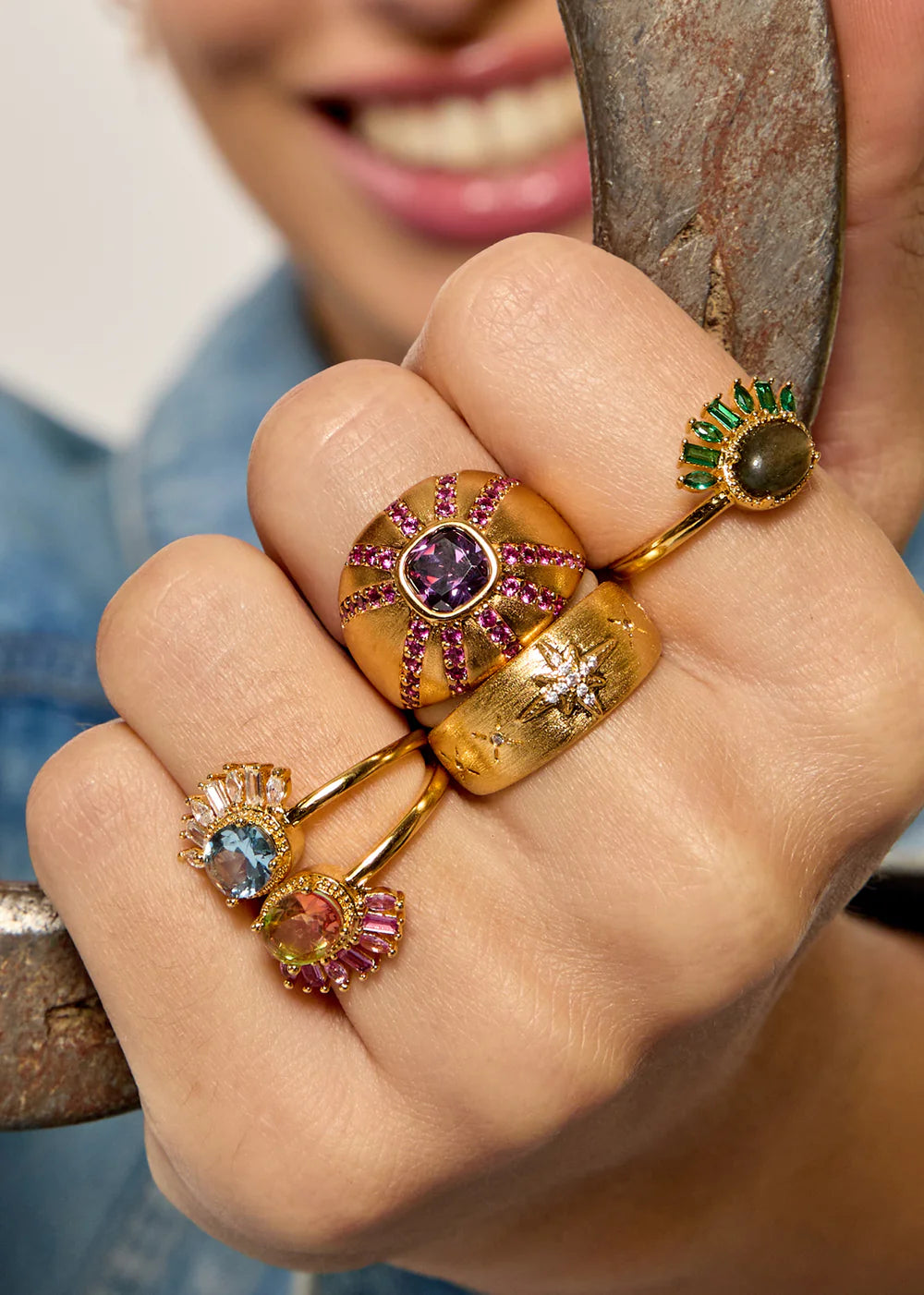 Anillo Lady de labradorita de oro