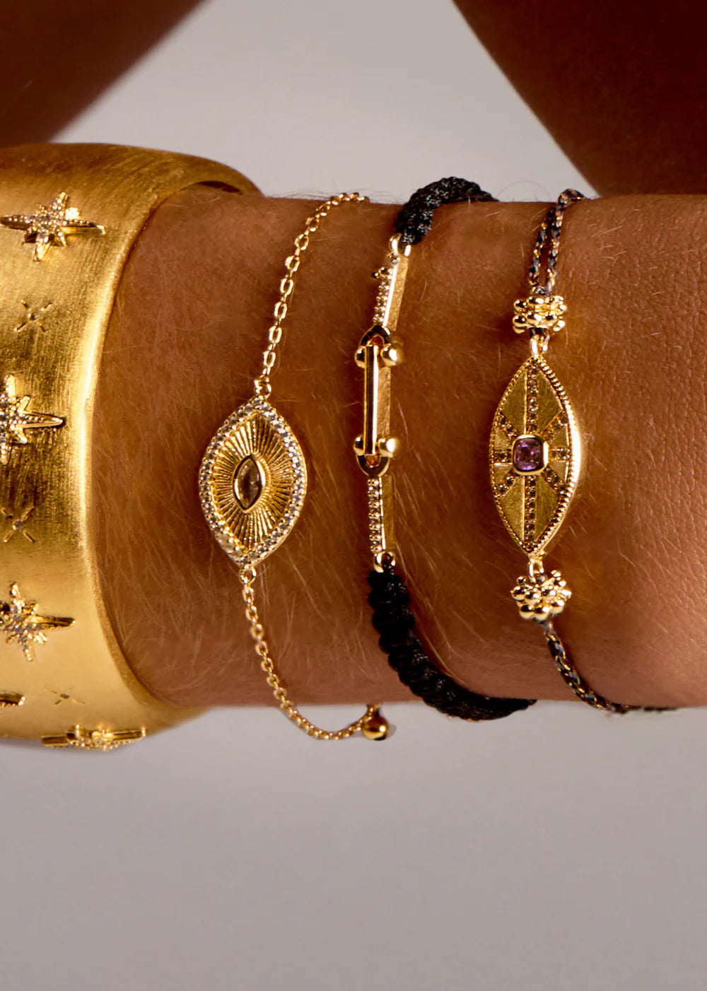 Pulsera Amethyst California Iris de oro