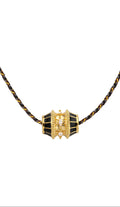 Collar Black Talisman de oro
