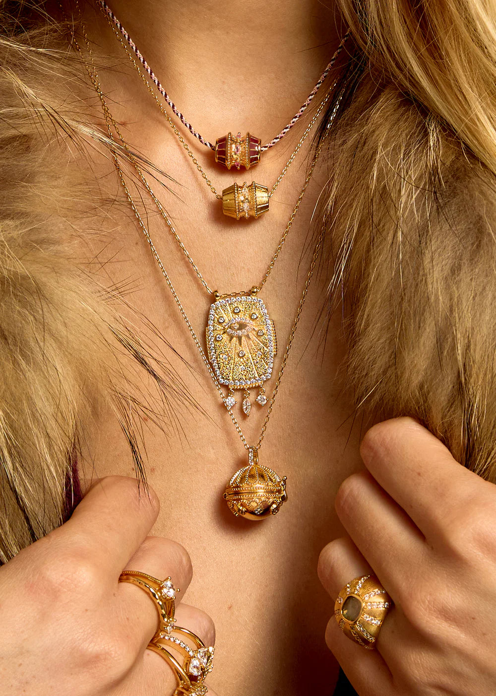 Collar Gold Protection de oro